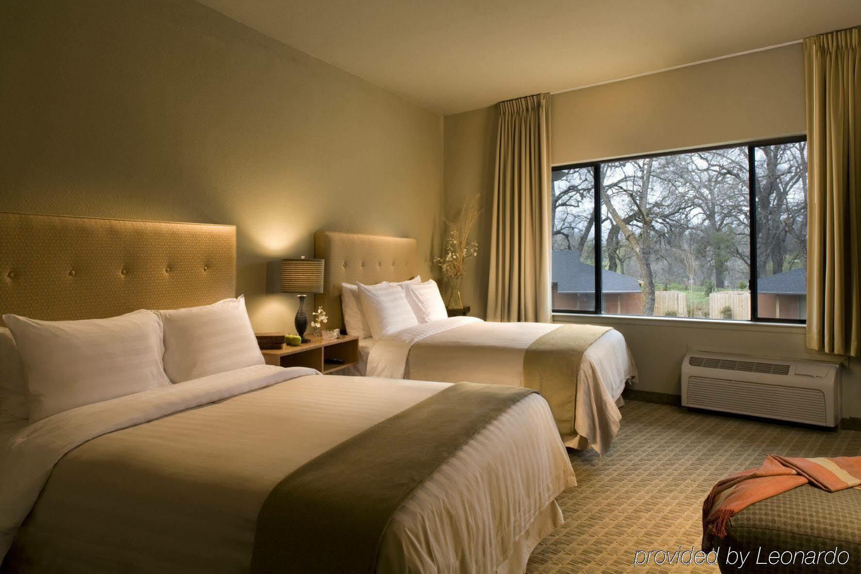 Gaia & Spa, Ascend Collection Hotel Anderson